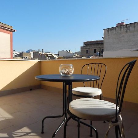 Canale Rooms E Apartments Casteldaccia Exterior photo